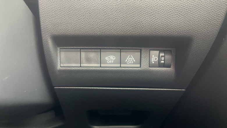 Peugeot 208 1.2 PureTech 100 Allure 5dr Petrol Hatchback